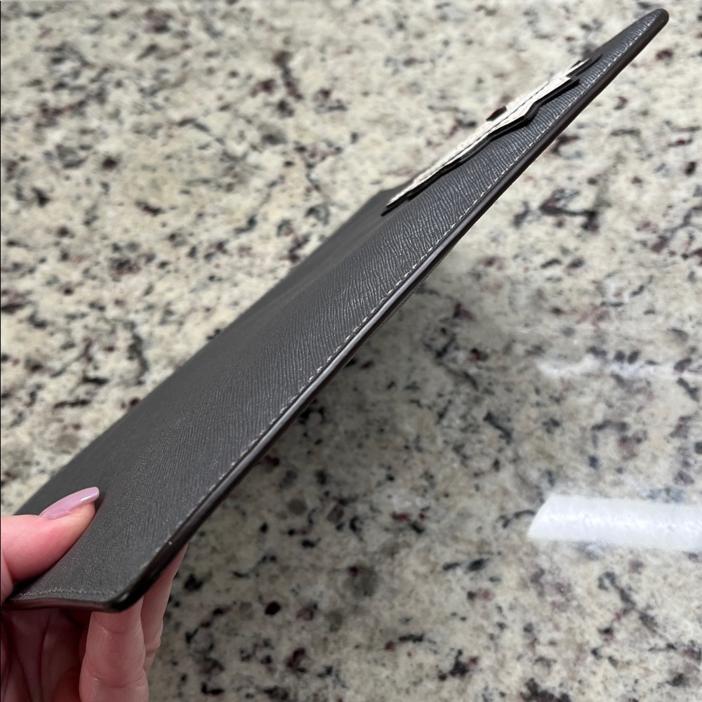 Coach White Lion Novelty Large Darcy Clutch NWOT - Picture 9 of 12